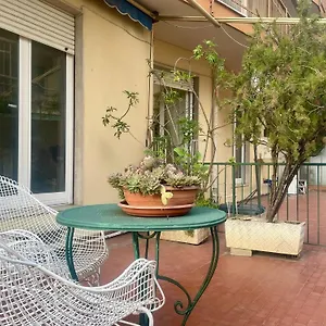 Appartamento 1962 - Con Parcheggio Privato Gratuito Italia