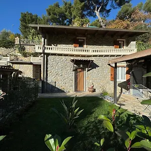  Casa vacanze La Maison De Luisa Italia